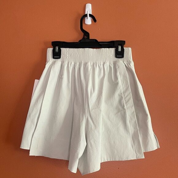 NWT Lululemon Athletica Stretch Woven Relaxed-Fit High-Rise Short 4" Size XXS - Picture 8 of 10